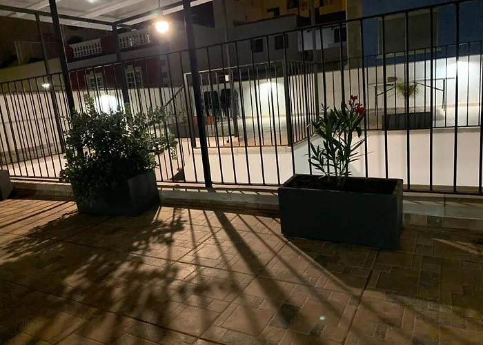 Rosaura 아파트호텔