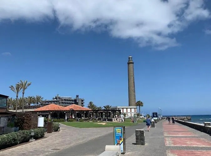 Apartahotel Rosaura 3*