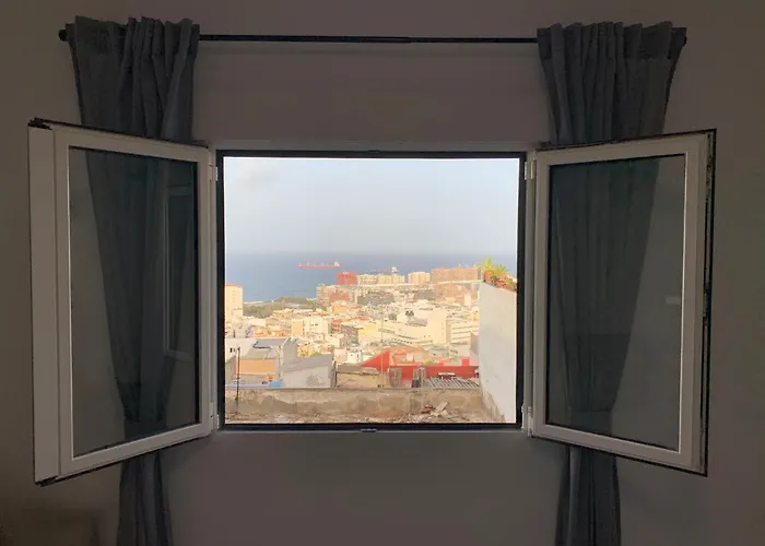 Aparthotel Rosaura 3*